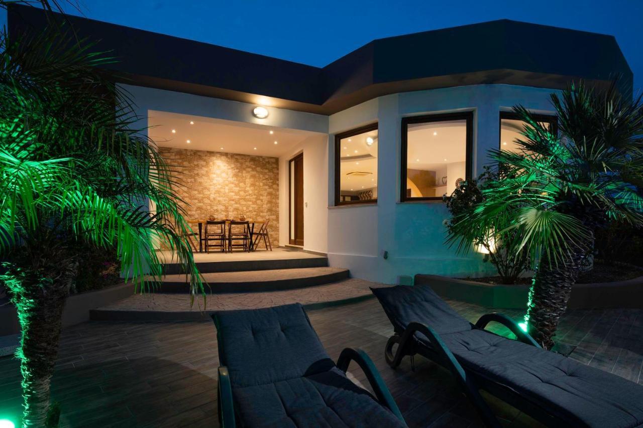 Maia Luxury Pool Villa Afantou Exterior foto